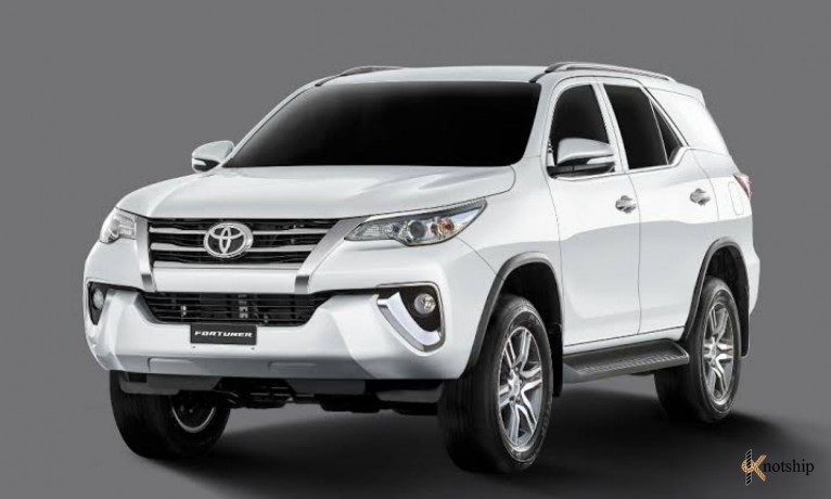 toyota-fortuner-big-0