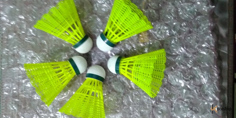 badminton-led-nylon-shuttlecock-pack-of-5-big-2